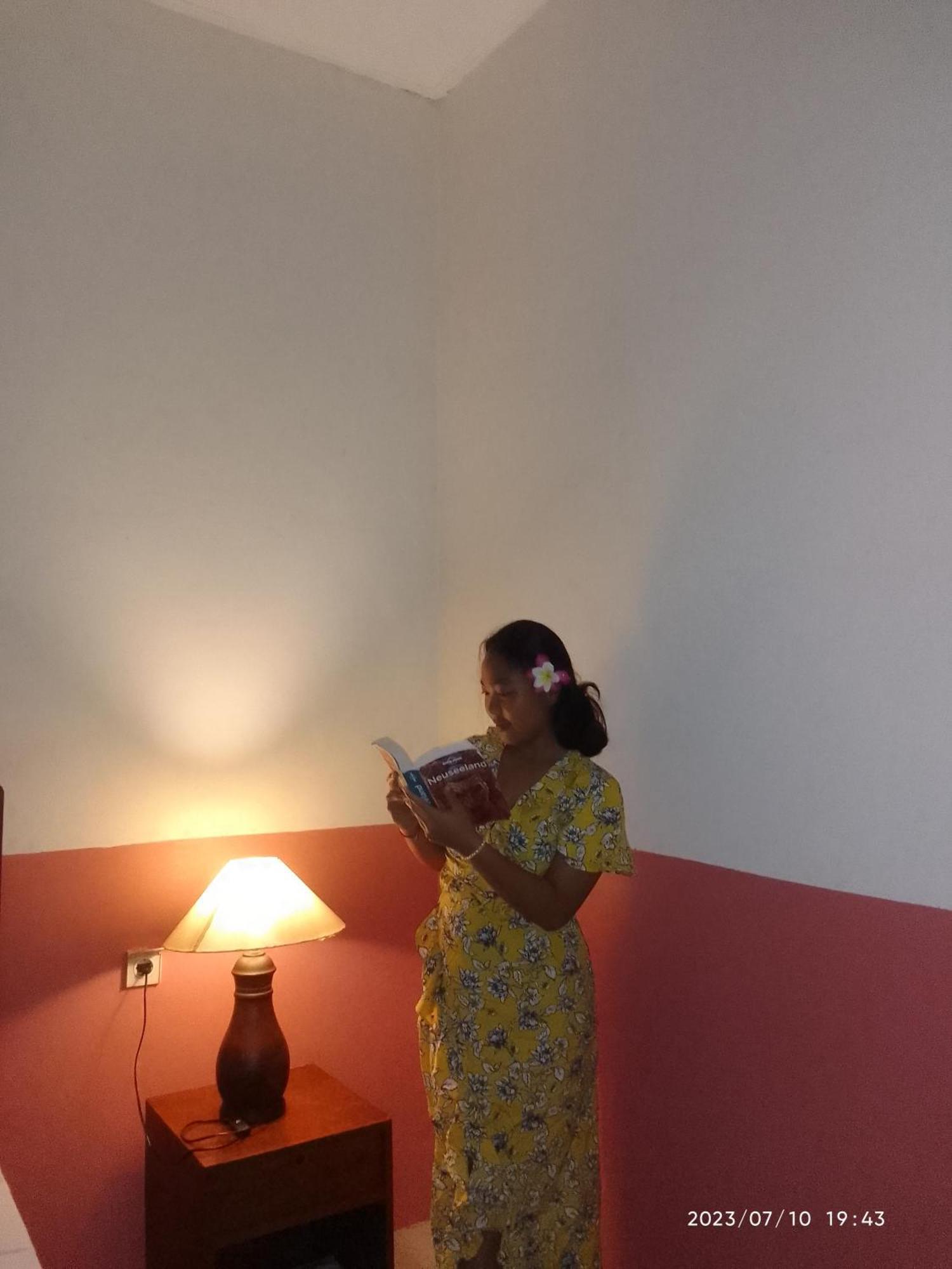 Kputra Homestay Amed Quarto foto